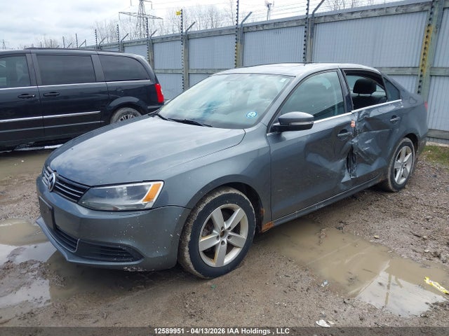 12589951 :رقم المزاد ، 3VWBX7AJ9DM399544 vin ، 2013 Volkswagen Jetta Se مزاد بيع