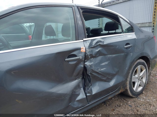 12589951 :رقم المزاد ، 3VWBX7AJ9DM399544 vin ، 2013 Volkswagen Jetta Se مزاد بيع
