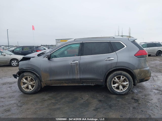 Продаж на аукціоні авто 2017 Nissan Rogue Sv/sl, vin: 5N1AT2MV4HC839152, номер лоту: 12589960