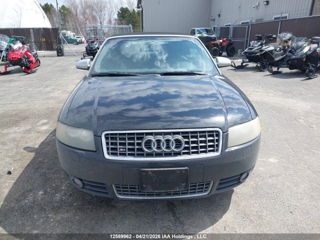 12589962 :رقم المزاد ، WUARL48H84K901002 vin ، 2004 Audi S4 Quattro Cabriolet مزاد بيع