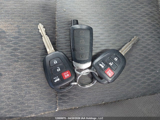 2T1BURHE8JC106012 Toyota Corolla L/le/xle/se/xse