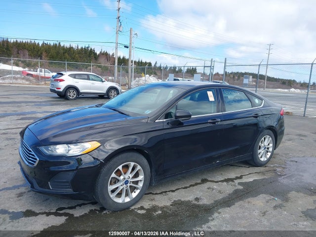 12590007 :رقم المزاد ، 3FA6P0HD7KR211895 vin ، 2019 Ford Fusion Se مزاد بيع