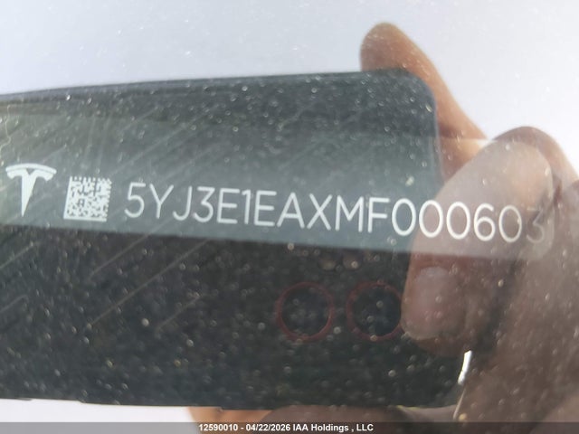 12590010 :رقم المزاد ، 5YJ3E1EAXMF000603 vin ، 2021 Tesla Model 3 Standard Range/standard Range Plus مزاد بيع