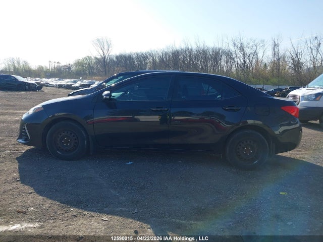 12590015 :رقم المزاد ، 2T1BURHE2HC864180 vin ، 2017 Toyota Corolla Se مزاد بيع