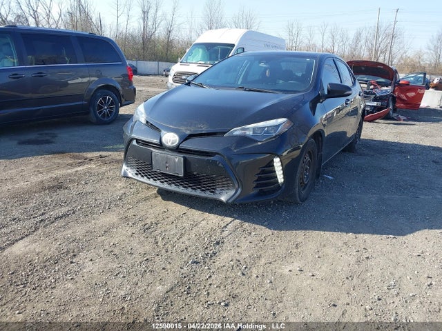 12590015 :رقم المزاد ، 2T1BURHE2HC864180 vin ، 2017 Toyota Corolla Se مزاد بيع
