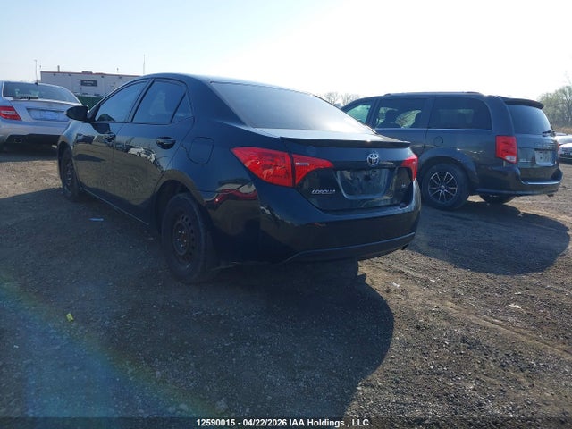 12590015 :رقم المزاد ، 2T1BURHE2HC864180 vin ، 2017 Toyota Corolla Se مزاد بيع