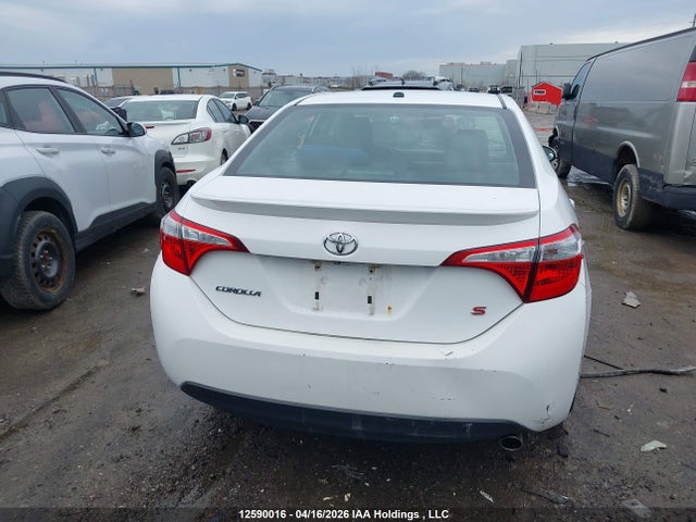 2015 Toyota Corolla S მანქანა იყიდება აუქციონზე, vin: 2T1BURHE2FC427888, აუქციონის ნომერი: 12590016