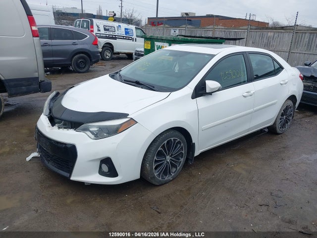 2015 Toyota Corolla S მანქანა იყიდება აუქციონზე, vin: 2T1BURHE2FC427888, აუქციონის ნომერი: 12590016