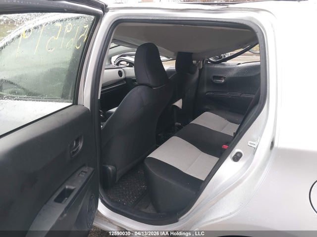 Продажа на аукционе авто 2013 Toyota Yaris, vin: JTDKTUD39DD569519, номер лота: 12590030