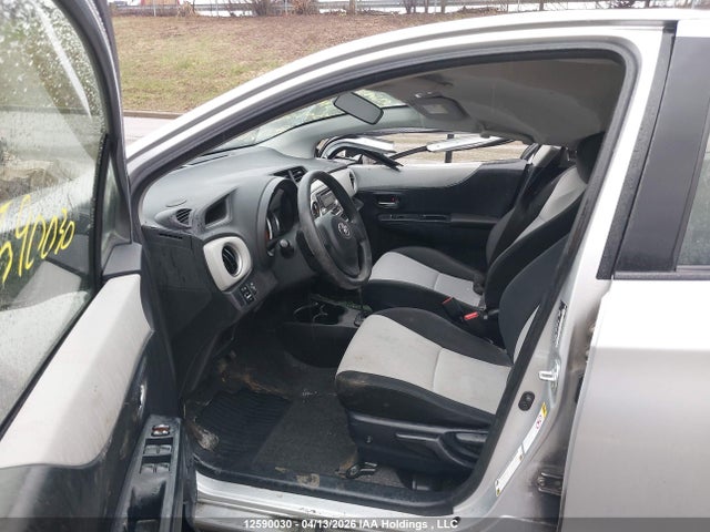 Продажа на аукционе авто 2013 Toyota Yaris, vin: JTDKTUD39DD569519, номер лота: 12590030