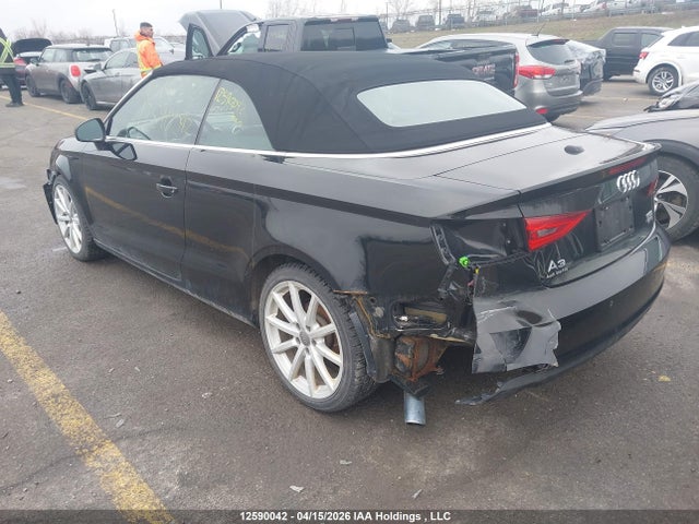 12590042 :رقم المزاد ، WAU2FTFF3F1136370 vin ، 2015 Audi A3 مزاد بيع