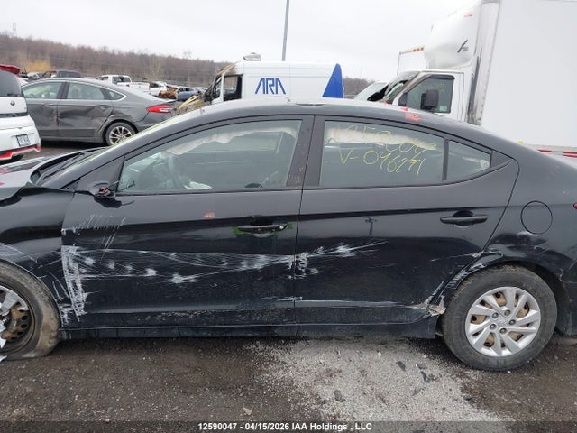 5NPD74LF8HH046291 Hyundai ELANTRA SE