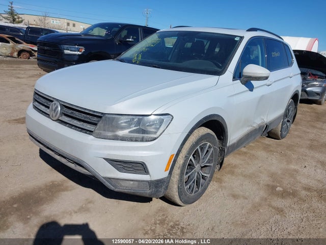 3VV2B7AX8JM152745 Volkswagen Tiguan Se/sel