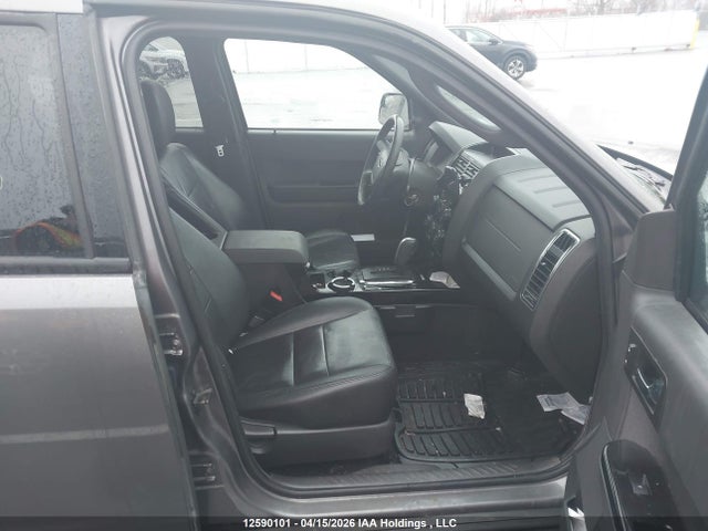 Продажа на аукционе авто 2010 Ford Escape Limited, vin: 1FMCU9EG8AKD13763, номер лота: 12590101