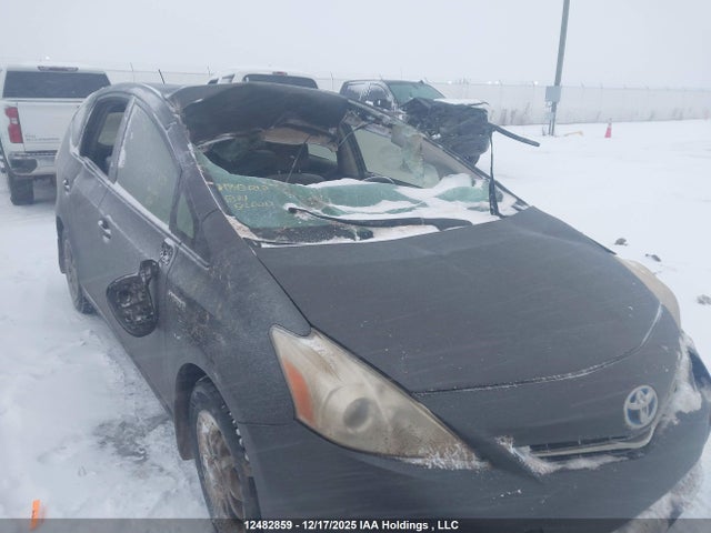 12482859 :رقم المزاد ، JTDZN3EU3D3235213 vin ، 2013 Toyota Prius V مزاد بيع