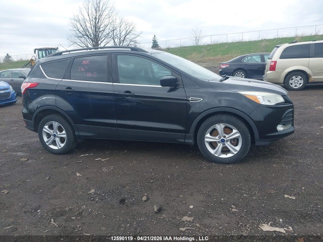 1FMCU9G97FUA69808 Ford ESCAPE SE