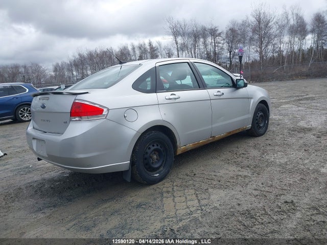 12590120 :رقم المزاد ، 1FAHP3FN8AW226603 vin ، 2010 Ford Focus Se مزاد بيع