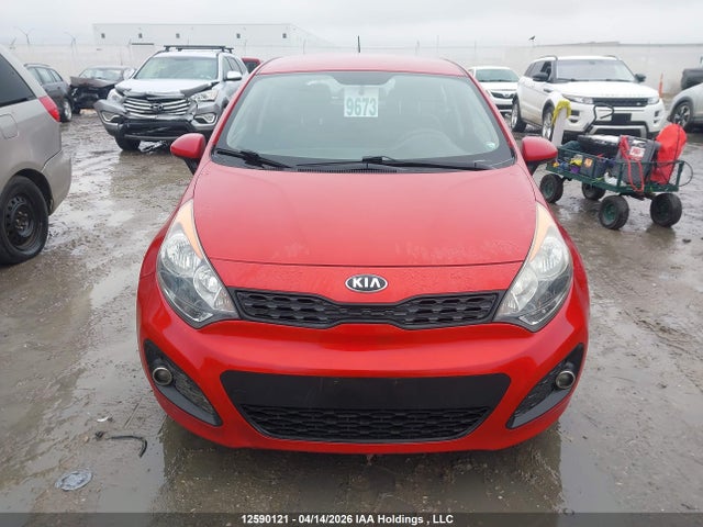 12590121 :رقم المزاد ، KNADM5A38D6894244 vin ، 2013 Kia Rio Lx مزاد بيع