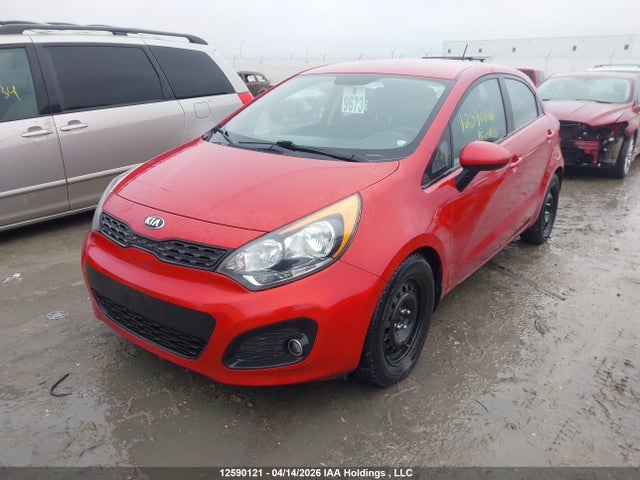 12590121 :رقم المزاد ، KNADM5A38D6894244 vin ، 2013 Kia Rio Lx مزاد بيع