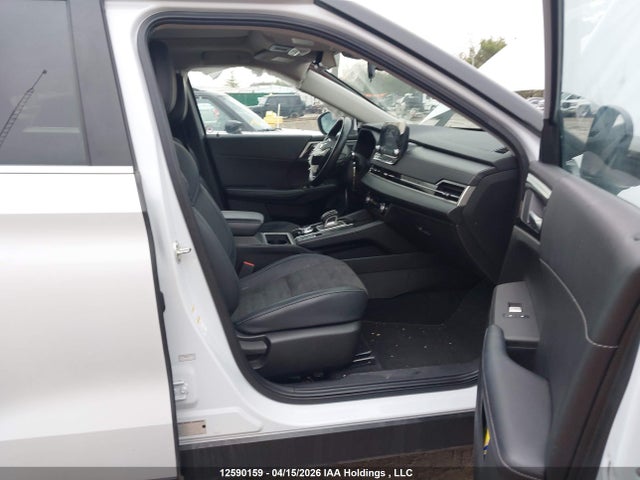 JA4J4VA8XRZ604586 Mitsubishi Outlander
