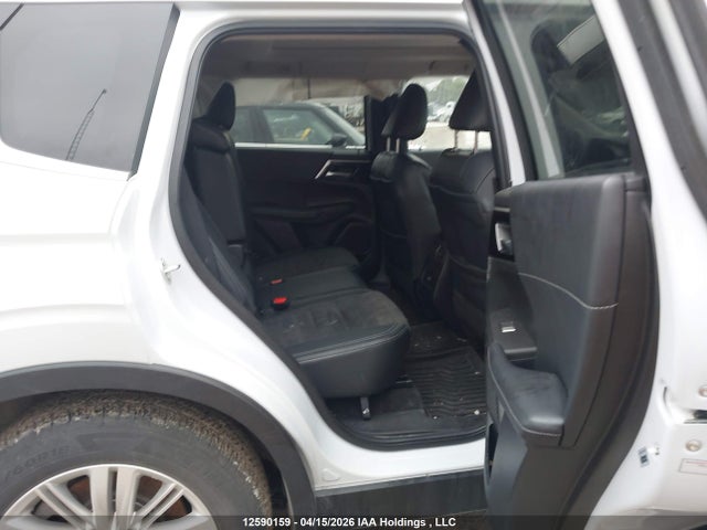 JA4J4VA8XRZ604586 Mitsubishi Outlander