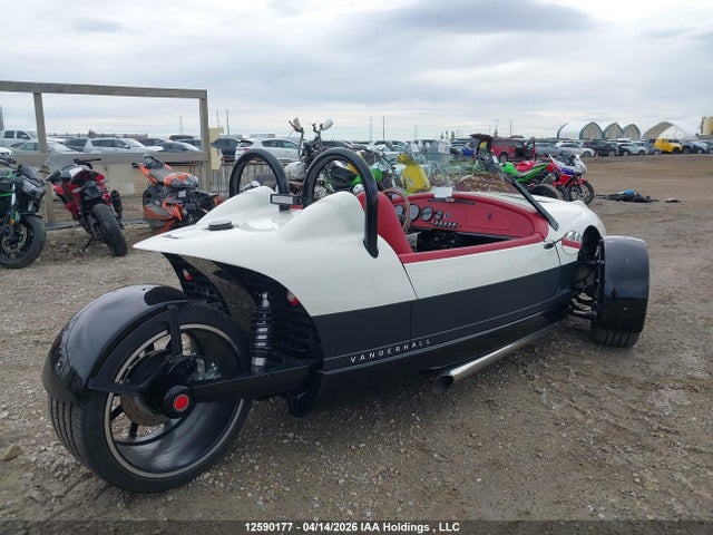 WA2VCGTL6RP000042 Vanderhall Carmel 3-wheeler