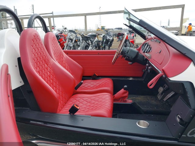 WA2VCGTL6RP000042 Vanderhall Carmel 3-wheeler