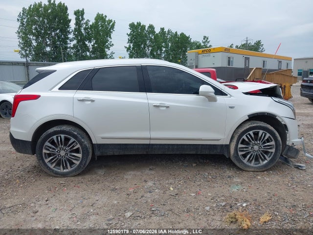 1GYKNFRS7JZ167965 Cadillac Xt5 Premium Luxury