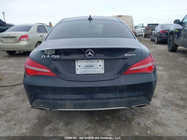 Продаж на аукціоні авто 2018 Mercedes-benz Cla 250 4matic, vin: WDDSJ4GB4JN689376, номер лоту: 12590187