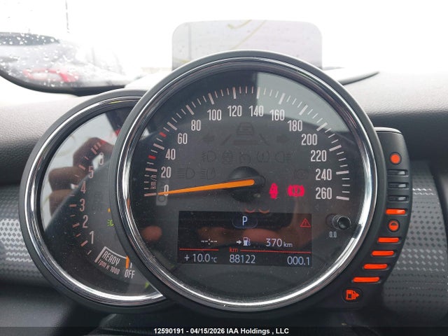 12590191 :رقم المزاد ، WMWXP5C50H2D16562 vin ، 2017 Mini 3 Door Cooper مزاد بيع