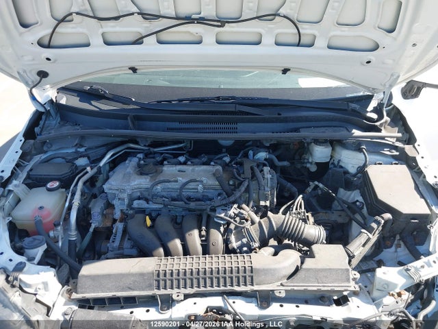 5YFBPRBE9LP016905 Toyota COROLLA LE