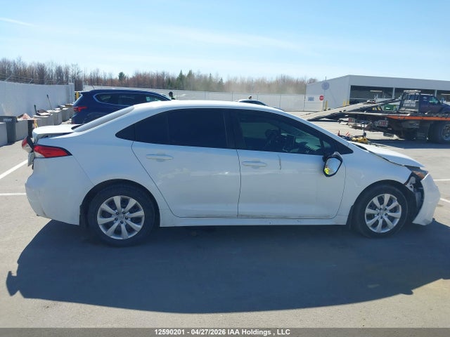 5YFBPRBE9LP016905 Toyota COROLLA LE