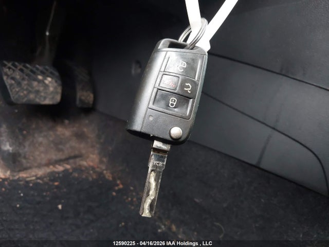 3VW217AU9GM070519 Volkswagen Golf S/se/sel