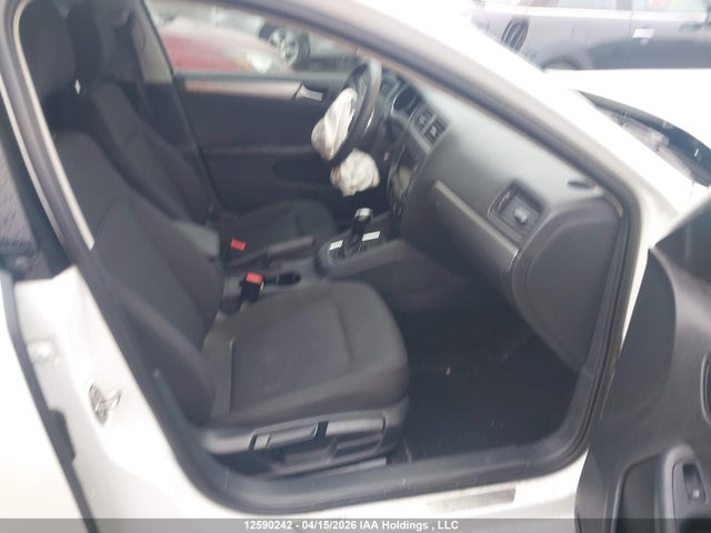 3VW2K7AJ8FM326098 Volkswagen Jetta