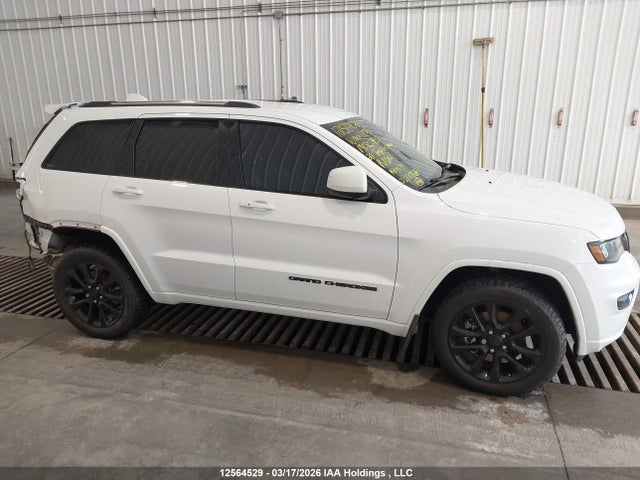 1C4RJFAG4MC807497 Jeep Grand Cherokee Altitude
