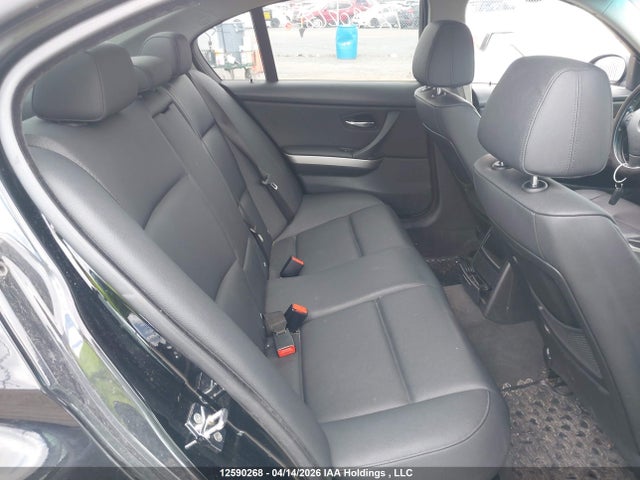 2007 Bmw 323 I მანქანა იყიდება აუქციონზე, vin: WBAVH13557KC97356, აუქციონის ნომერი: 12590268