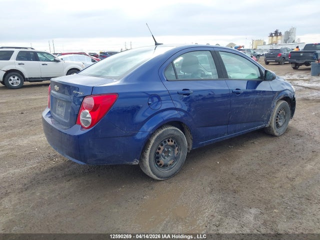 1G1JB5EH5E4140113 Chevrolet Sonic Ls Manual