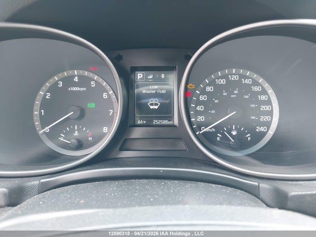 5XYZUDLB9HG465124 Hyundai Santa Fe Sport 2.4 Se