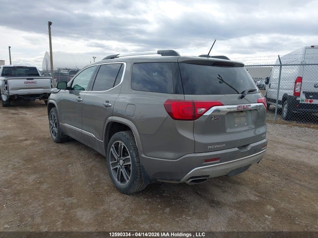 12590334 :رقم المزاد ، 1GKKNXLS4KZ157145 vin ، 2019 Gmc Acadia Denali مزاد بيع