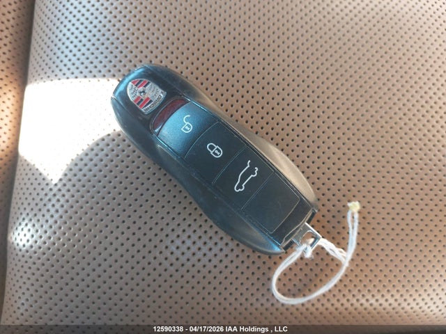 Продаж на аукціоні авто 2013 Porsche Cayenne S, vin: WP1AB2A25DLA80991, номер лоту: 12590338
