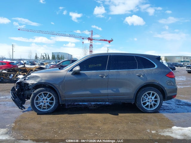 Продаж на аукціоні авто 2013 Porsche Cayenne S, vin: WP1AB2A25DLA80991, номер лоту: 12590338