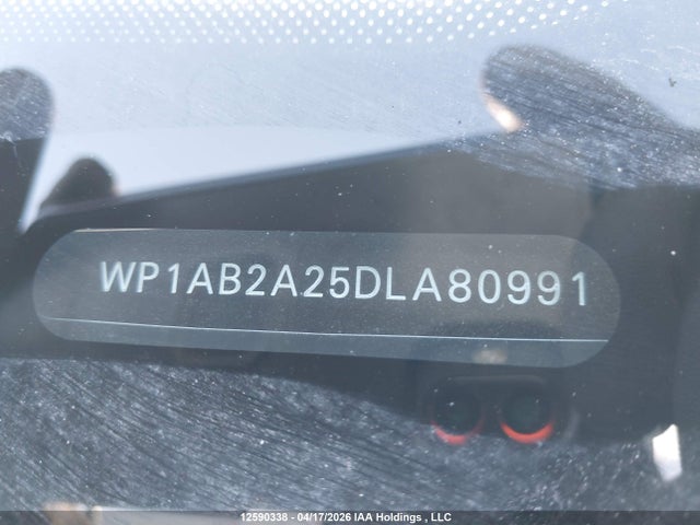 Продаж на аукціоні авто 2013 Porsche Cayenne S, vin: WP1AB2A25DLA80991, номер лоту: 12590338