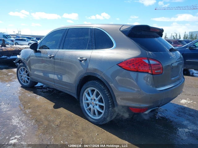 Продаж на аукціоні авто 2013 Porsche Cayenne S, vin: WP1AB2A25DLA80991, номер лоту: 12590338