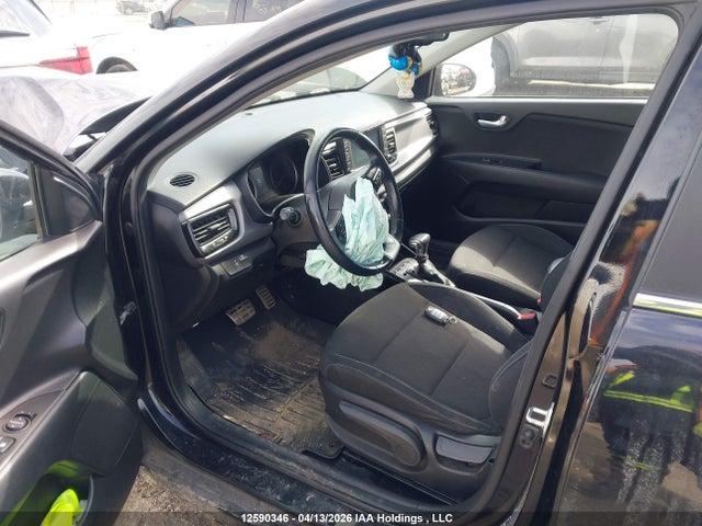 3KPA35AB9JE025951 KIA Rio Ex/ex Sport/ex Tech Navi