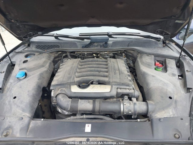Porsche Cayenne 2017 WP1AA2A22HKA85435 Image 10