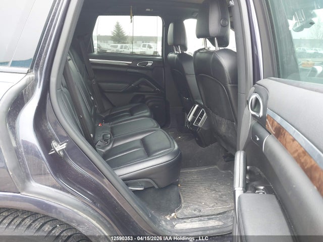 Porsche Cayenne 2017 WP1AA2A22HKA85435 Image 8