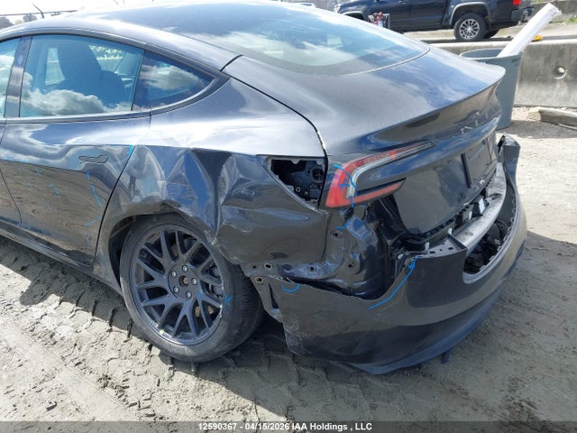 2024 Tesla Model 3 Long Range მანქანა იყიდება აუქციონზე, vin: LRW3E7EB2RC100806, აუქციონის ნომერი: 12590367