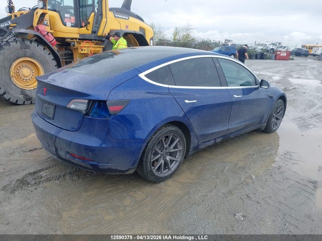 12590375 :رقم المزاد ، 5YJ3E1EAXLF703939 vin ، 2020 Tesla Model 3 Standard Range Plus مزاد بيع