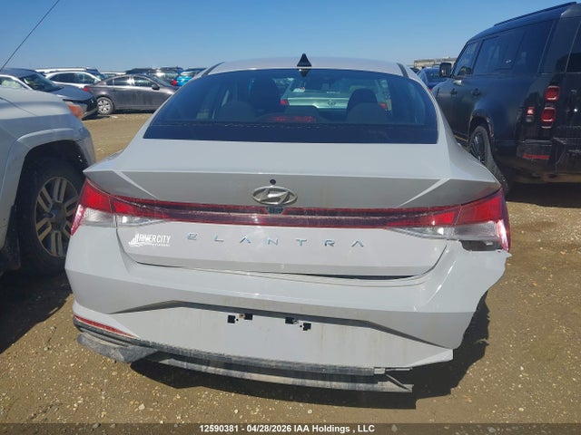 KMHLM4AG9NU267928 Hyundai ELANTRA SEL