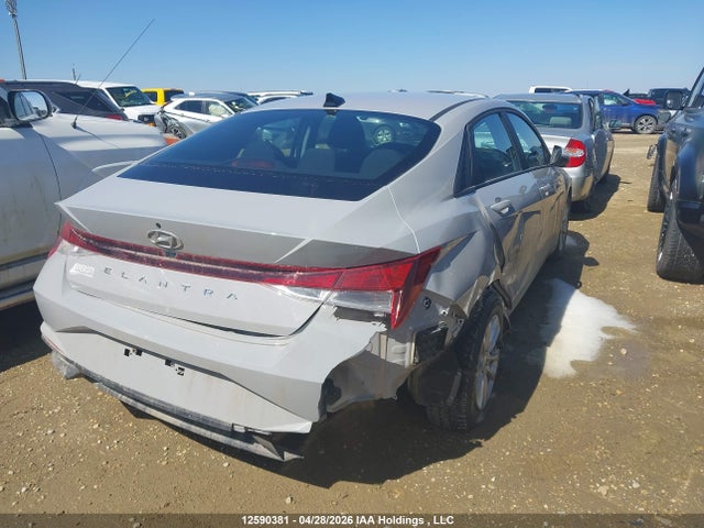 KMHLM4AG9NU267928 Hyundai ELANTRA SEL
